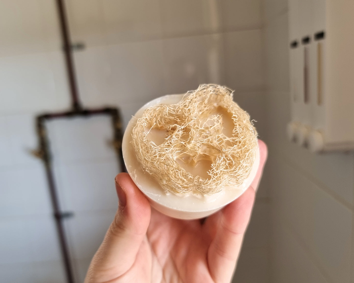 Natural Loofah Exfoliating Soap - Moisturising Shea Butter for Soft Feet and Skin